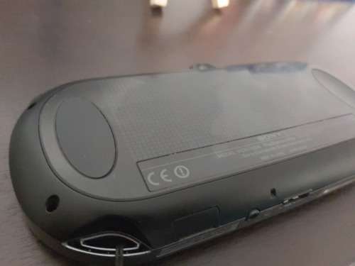 Sony Vita Console Plus 6x Vita Games